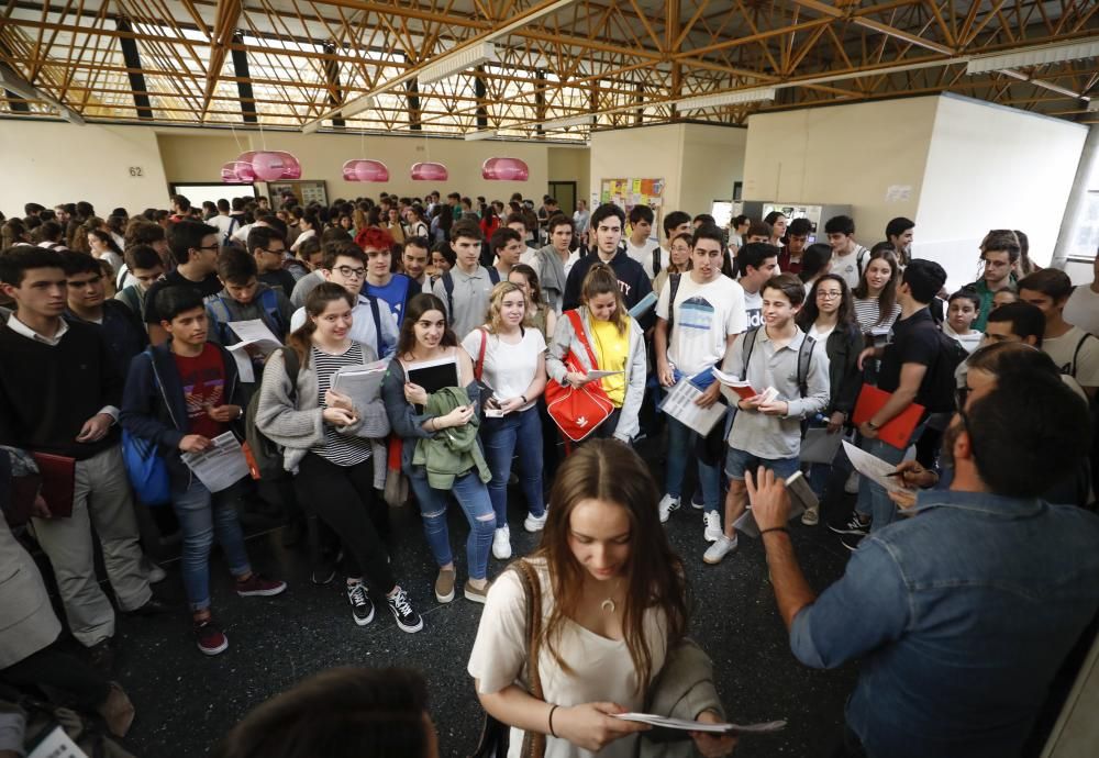 Ebau 2019 en Asturias: primer día de exámenes de selectividad en Oviedo