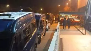 Ocho jóvenes marroquíes, detenidos por insultar y agredir a personas que hacían el Ramadán en una mezquita de Manresa