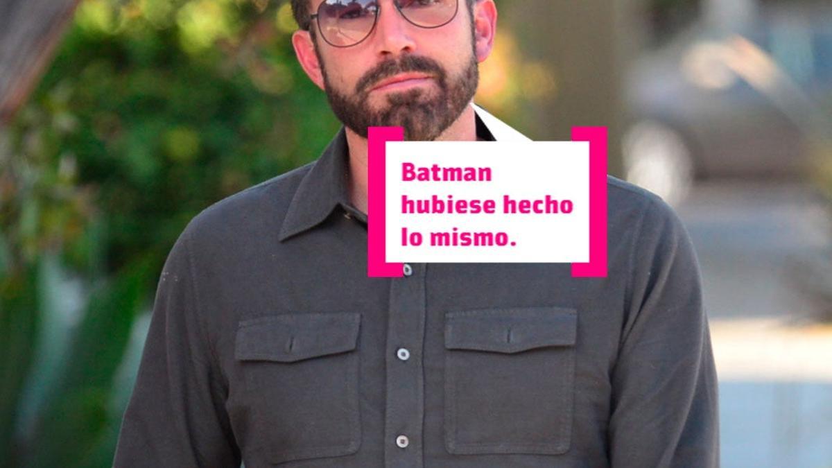 El actor Ben Affleck paseando por la calle en Los Ángeles