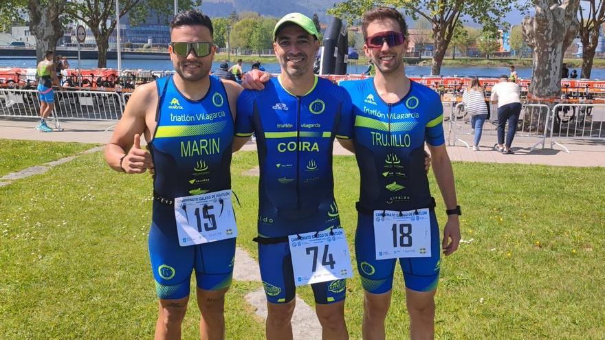 Equipo del Triatlón Vilagarcía que participó en el Campeonato Galego de Duatlón.