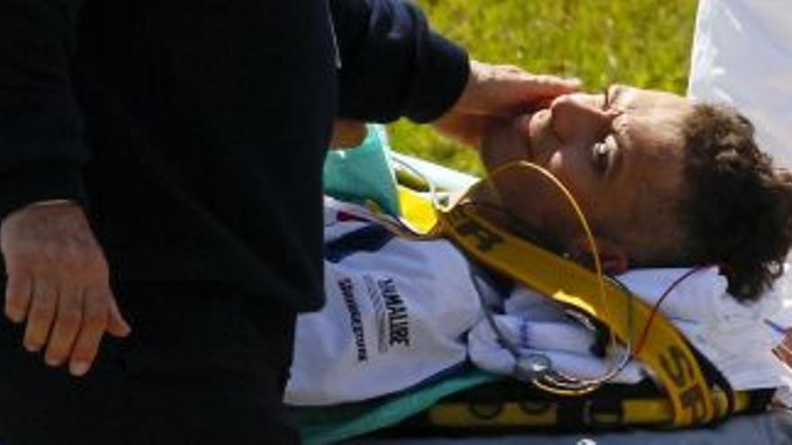 Rossi, operado con éxito tras romperse la tibia y el peroné en los entrenamientos de Mugello