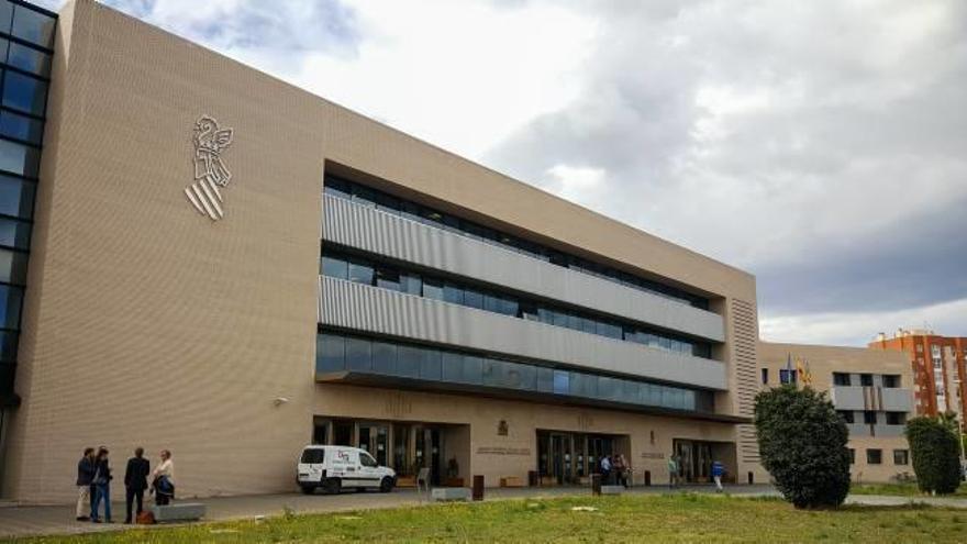 El juicio se celebró ayer en la Audiencia de Castelló.