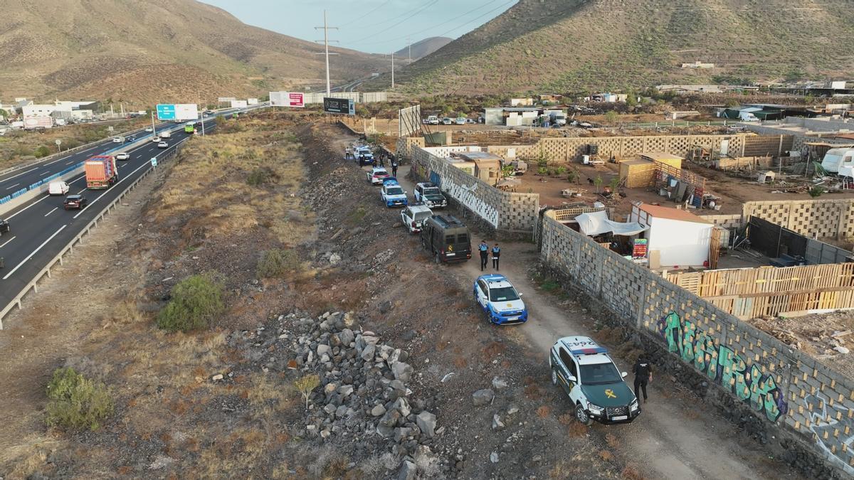 Arona despliega una macrooperación cotra asentamientos ilegales