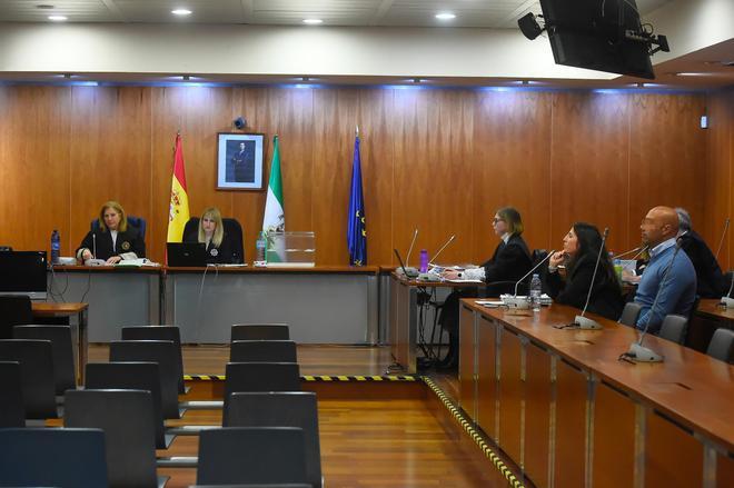 Jueces y fiscales discrepan sobre la red de fiscales para el jurado: de la especialización necesaria a las "dudas razonables" por el caso Begoña