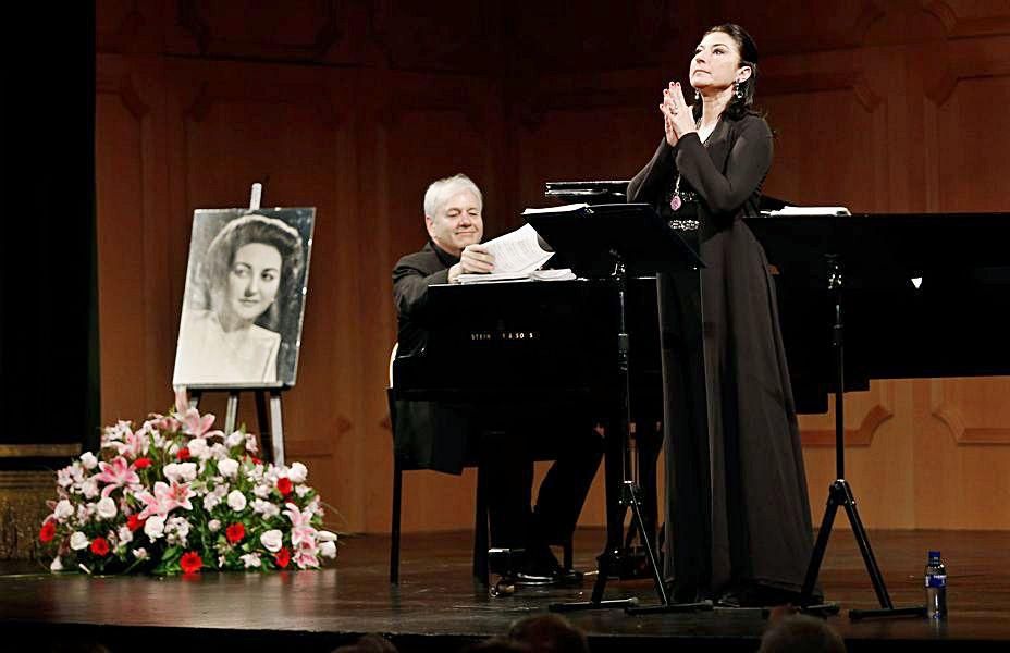 Montserrat Martí Caballé, en una anterior actuación en Asturias. | L. M.