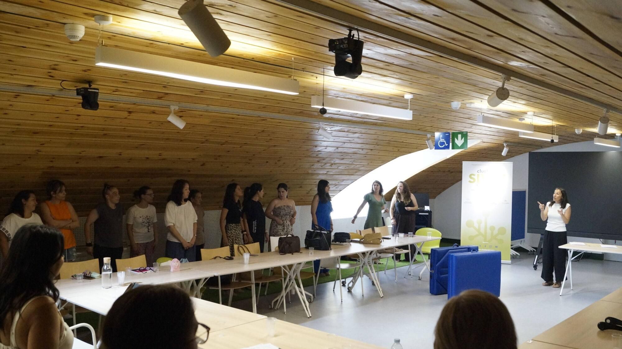 Taller de "Movilizaciones y transferencias para una mayor autonomía" en el HUB Tecnológico de La Aldehuela en Zamora.