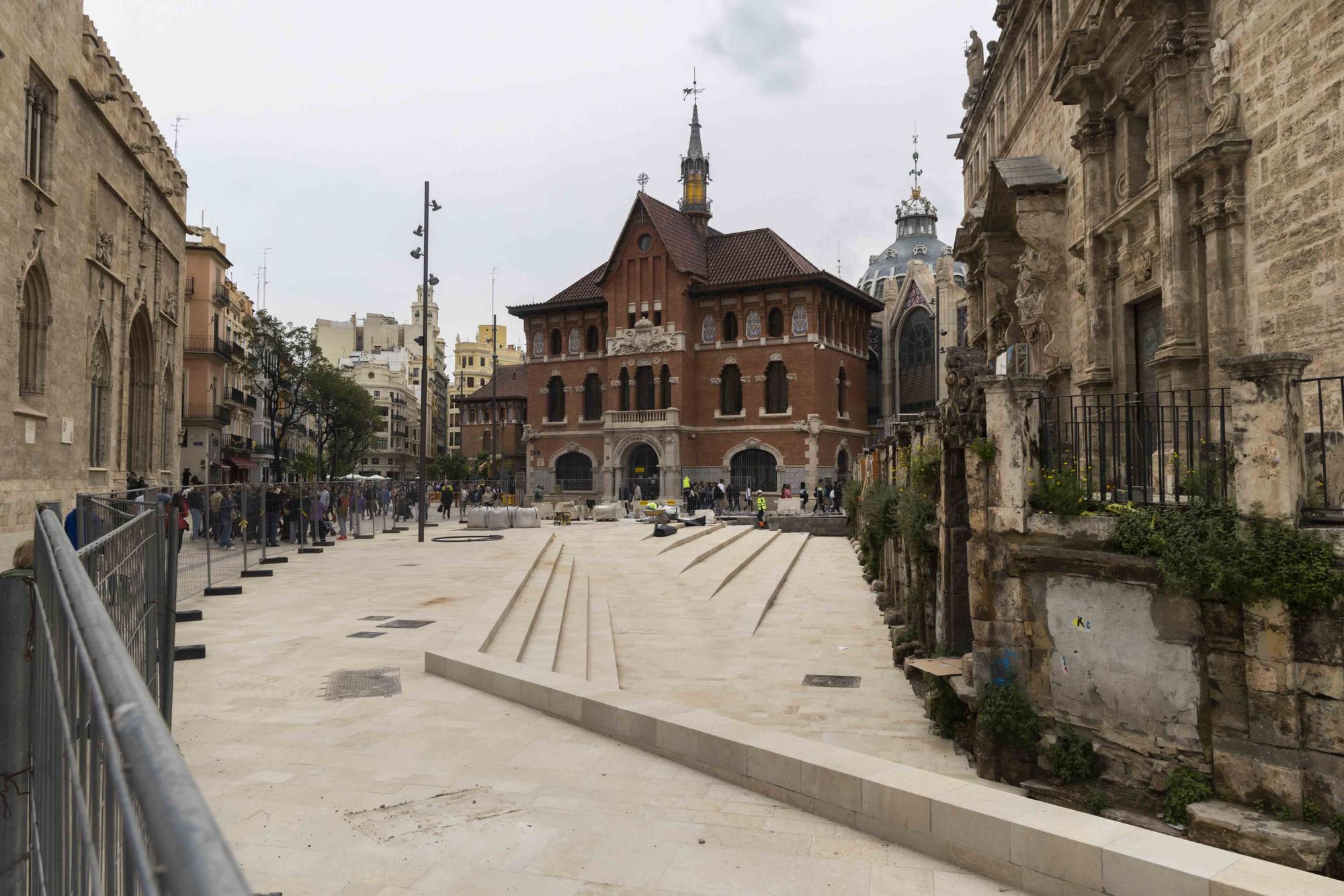 Así es la nueva plaza del Mercat de València