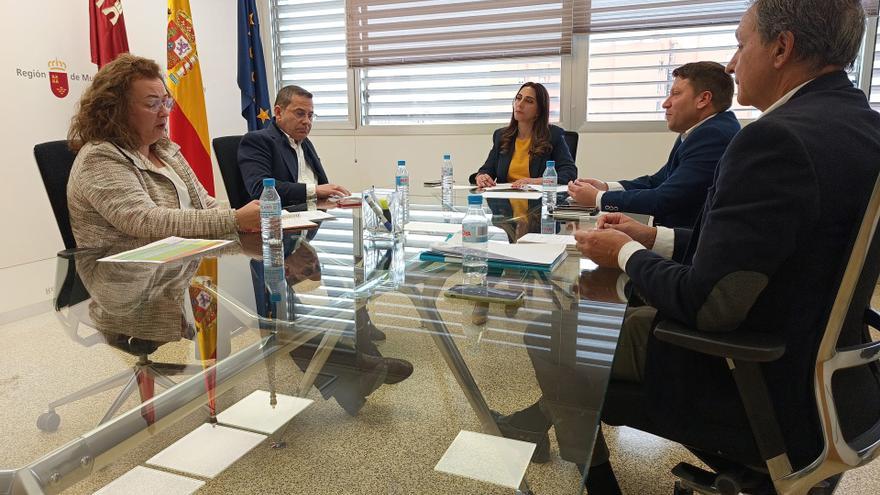 El Gobierno regional destina 4,1 millones de euros en ayudas para el sector pesquero