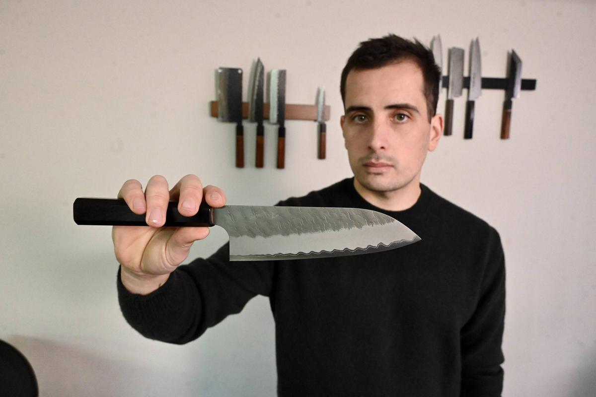 KatShin nació tras detectar un nicho y hoy combina restauración de hojas, venta y alquiler especializado.