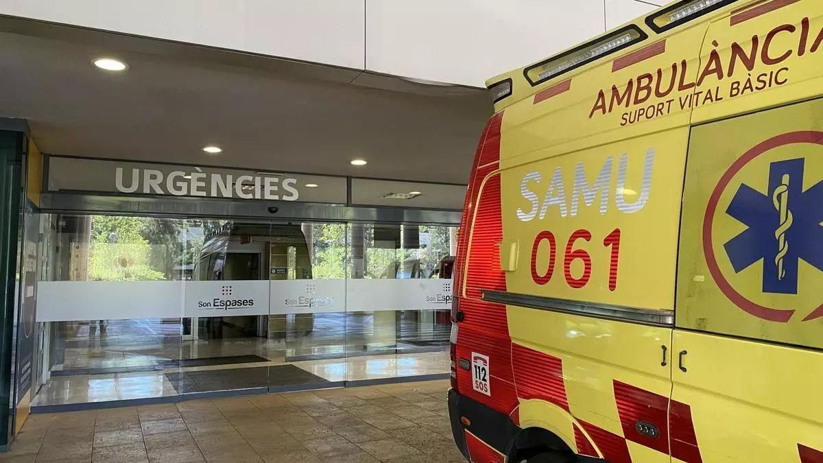 Entrada del servicio de Urgencias del Hospital de Son Espases (Baleares)