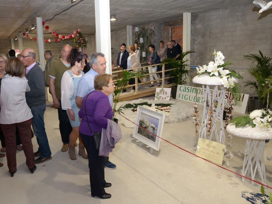 El Casino Menestral obre amb la Mostra Floral