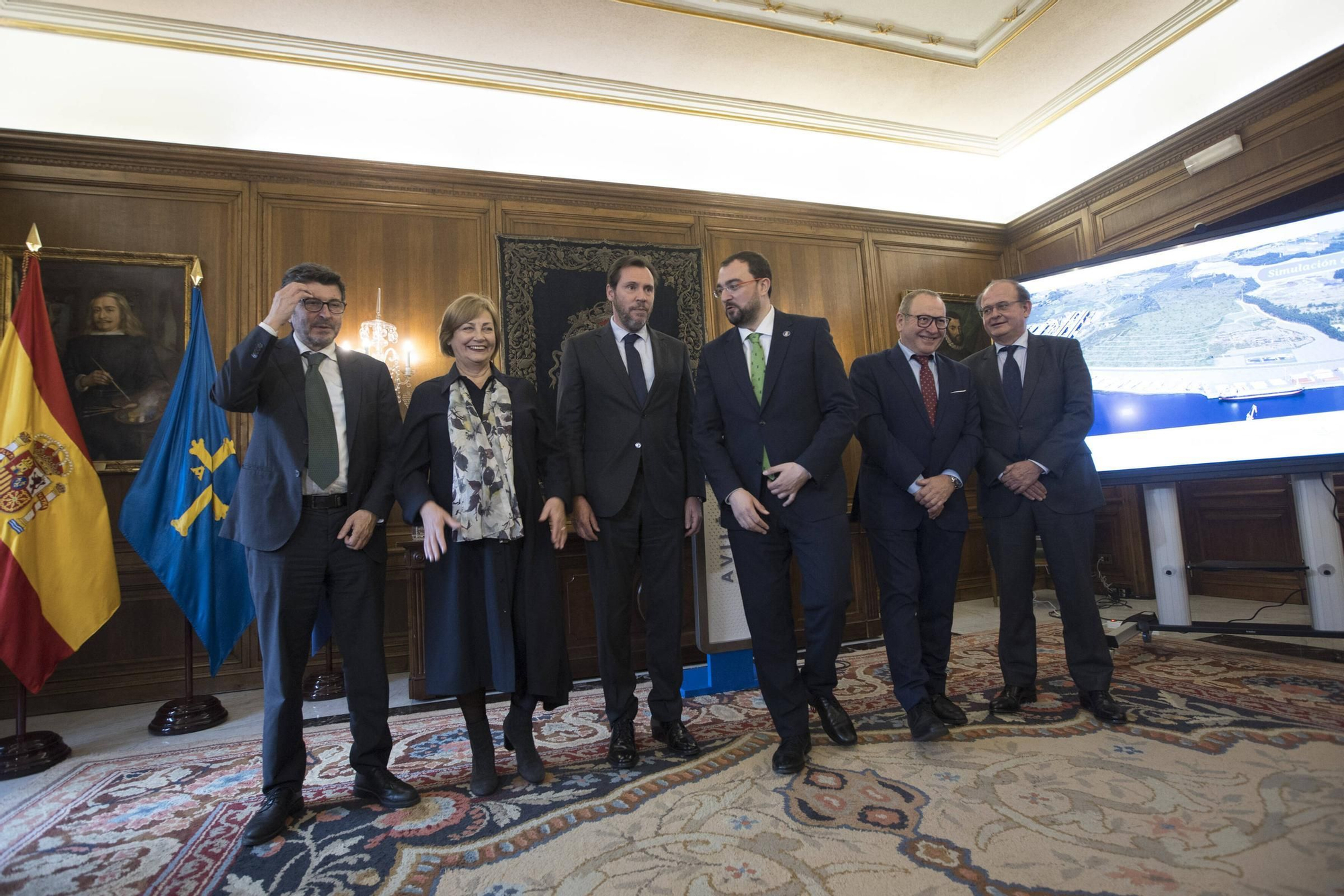 EN IMÁGENES: Así ha sido la visita a Avilés de Óscar Puente, ministro de Transportes y Movilidad Sostenible