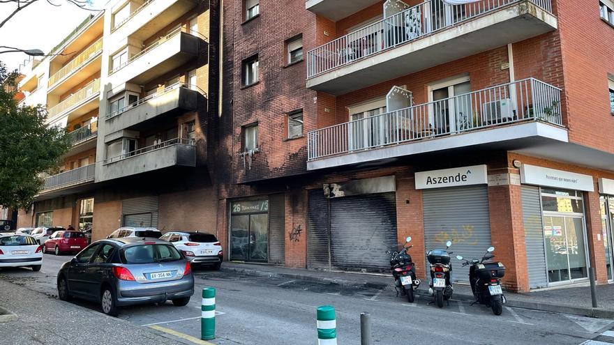 Girona canvia contenidors de lloc perquè, si cremen, no afectin els edificis