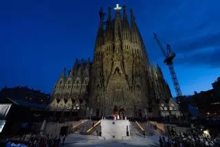 Puigdemont, ERC i la CUP exigeixen responsabilitats per la «repressió» contra els cantants amb estelades expulsats de la Sagrada Família