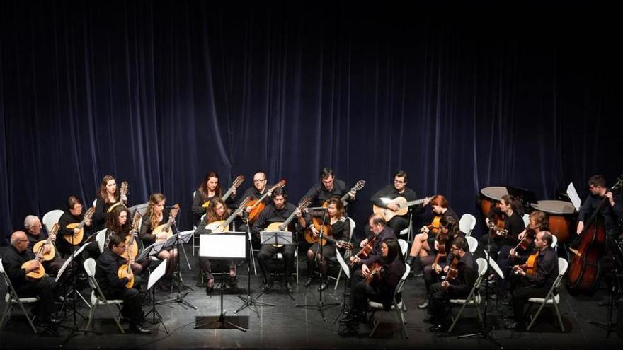 La Orquesta de Plectro Ciudad de los Califas participa en la 16ª Bienal de la ONCE