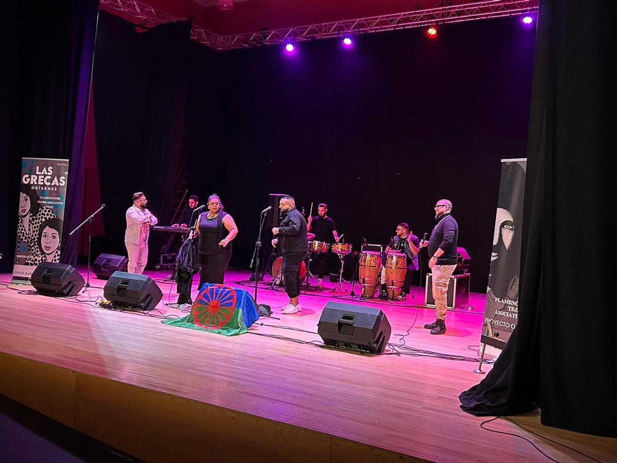 Actuación musical en el auditorio Antonio Cabeza de Paterna.