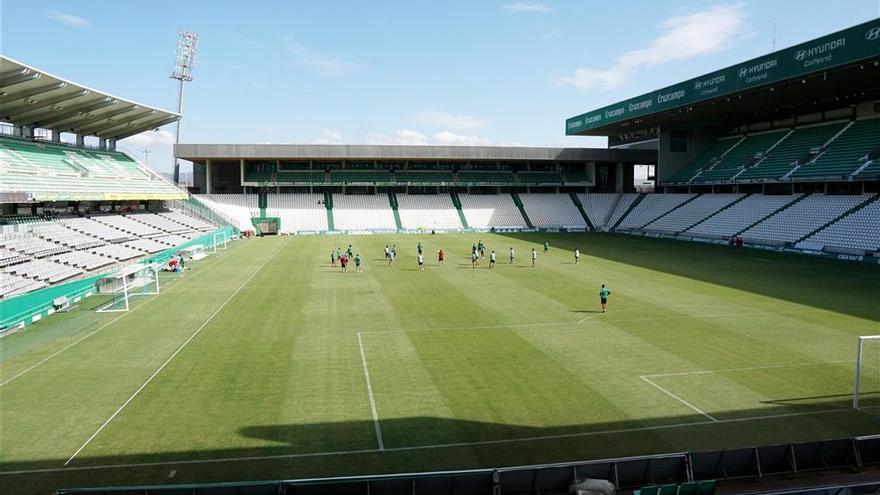 Los administradores se topan con el estrangulamiento del Córdoba CF