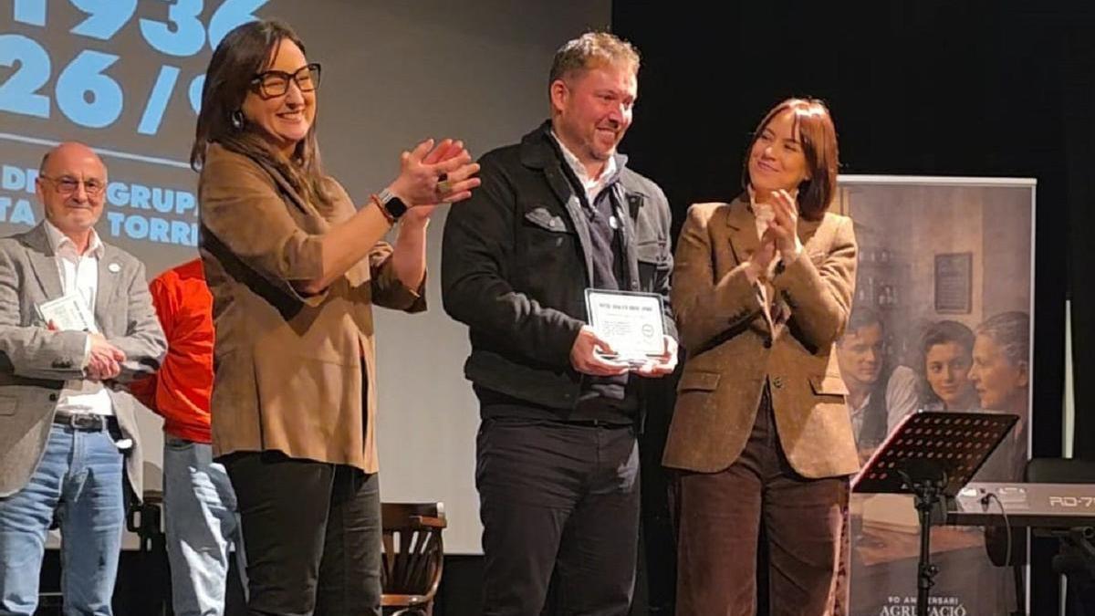 Nati Fajardo, Andrés Campos y Diana Morant, en el 90 aniversario del PSPV de Torrent.