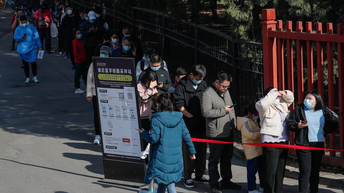 China anuncia 1.437 nuevos positivos de coronavirus en medio de rebrotes que azotan al país.