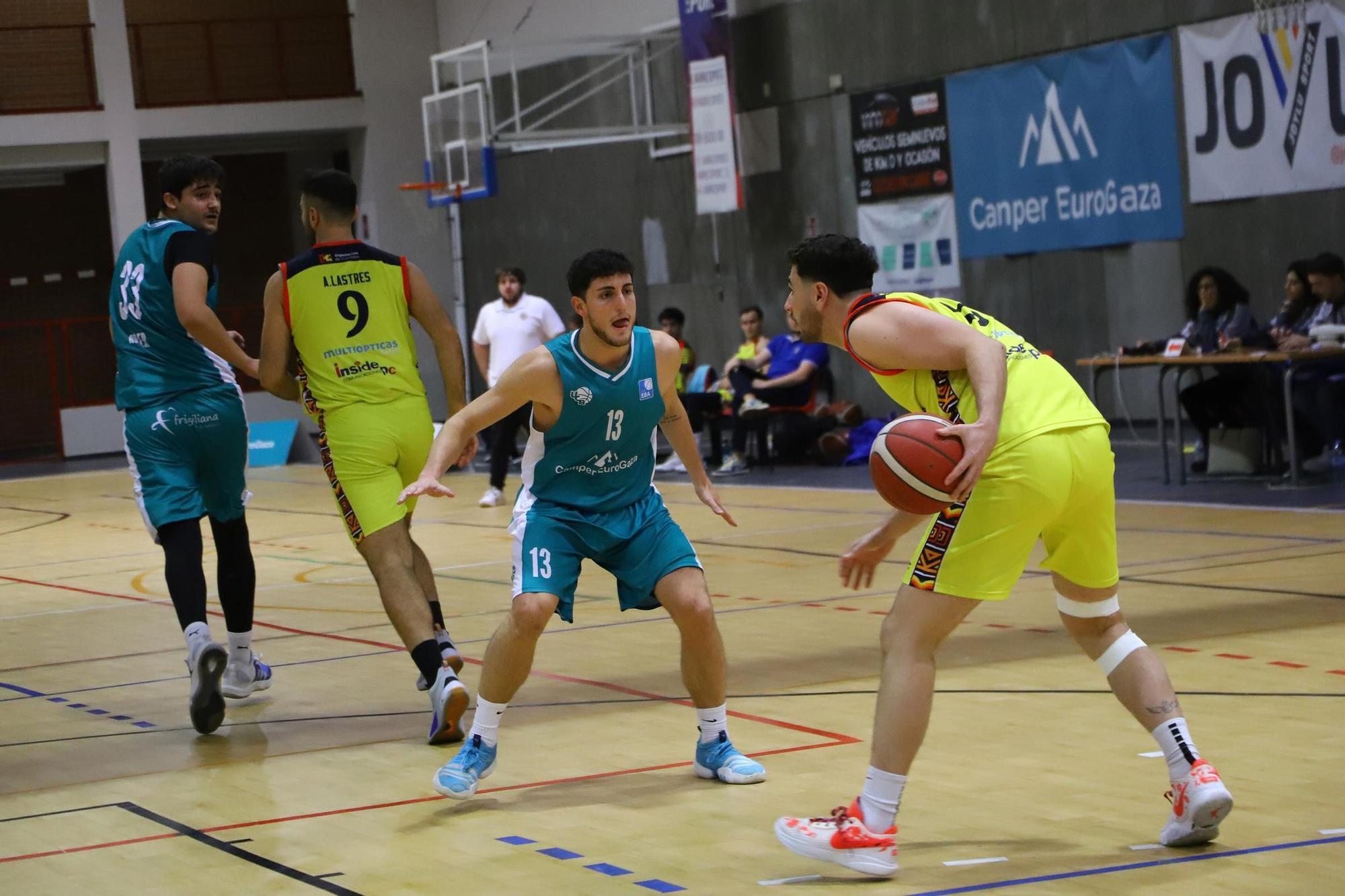 El derbi Camper Eurogaza UCB - Climanavas Agrometal Peñarroya en imágenes
