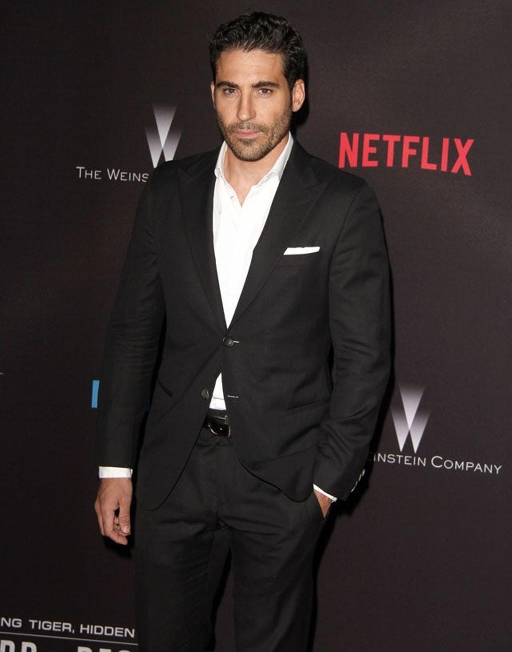 Miguel Ángel Silvestre acude al estreno de 'El tigre y el dragón 2', la nueva película de Netflix en Los Ángeles