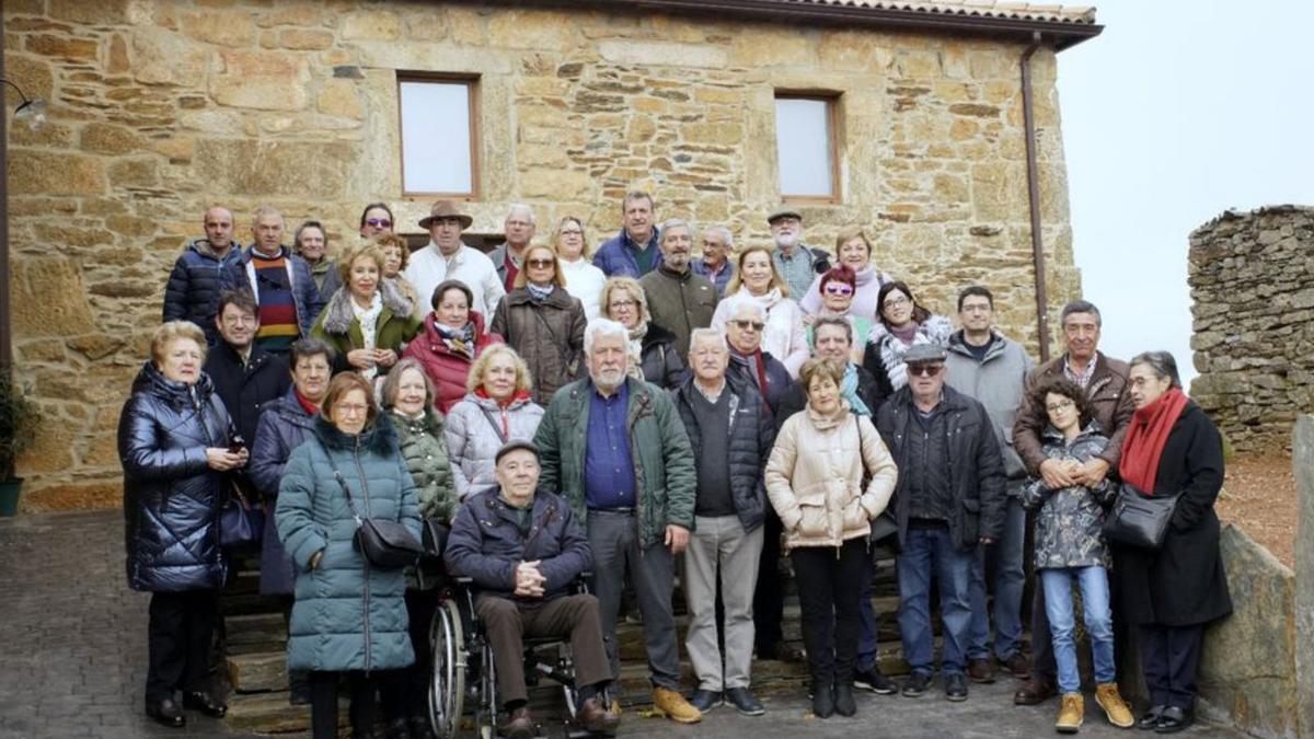 Fotografía de grupo tras la visita al museo. | Ch. S.