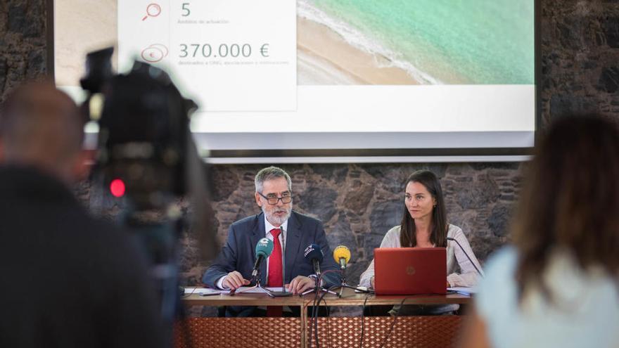 José Manuel Fernández-Sabugo y Belén Machado, ayer, en rueda de prensa.