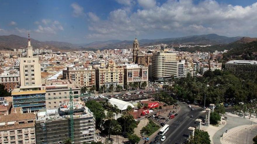 Vista del centro de Málaga con sus principales arterias abiertas al tráfico.