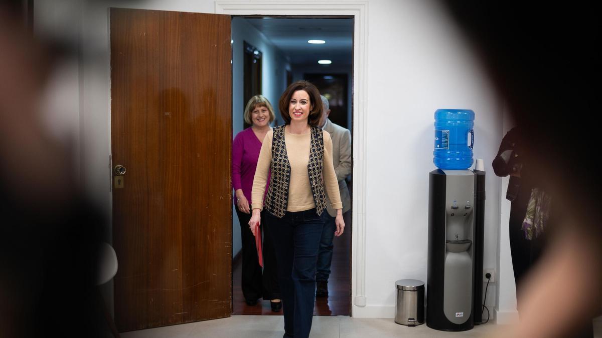 Teresa Ladrero, el pasado domingo, en la sede del PSOE en Zaragoza.