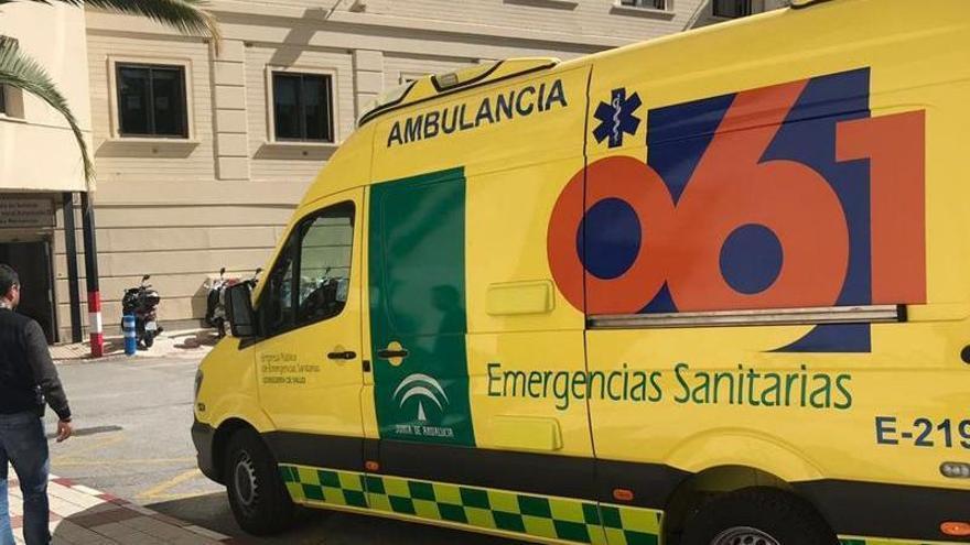 Una ambulancia del 061