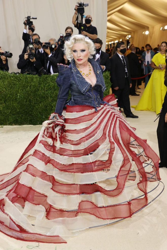 Debbie Harry en la Gala MET 2021