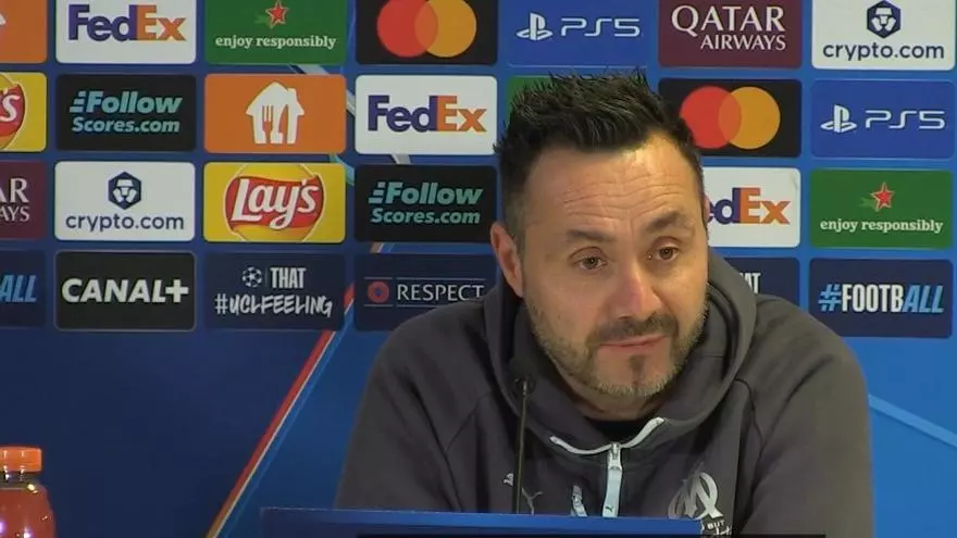 De Zerbi, y los rumores sobre el United: "Estoy centrado en el Marsella"