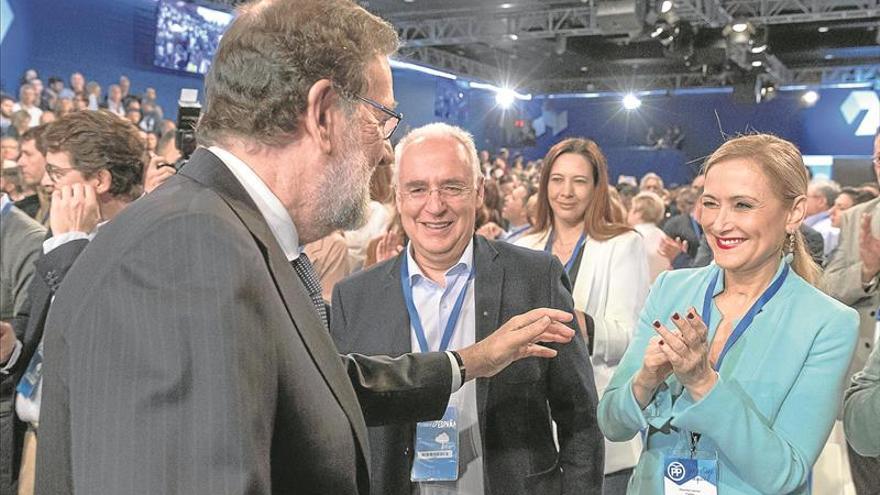 Rajoy pide a su partido confianza frente a la crisis de Cataluña