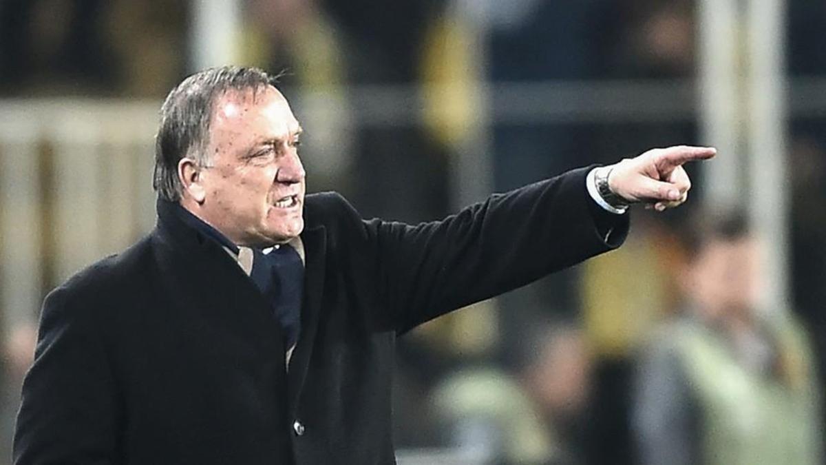 Advocaat dirigirá a Holanda por tercera vez