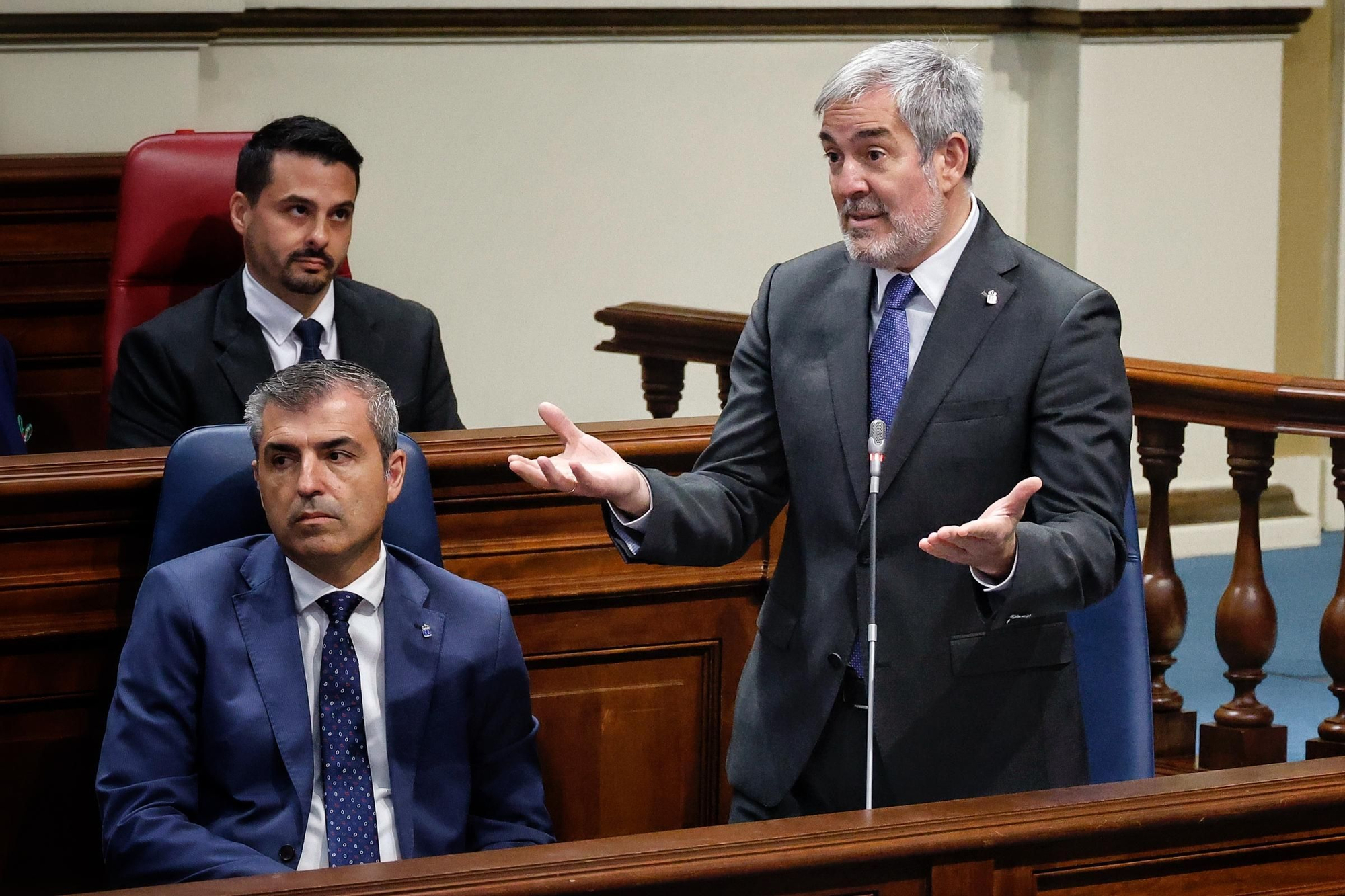 Pleno del Parlamento de Canarias