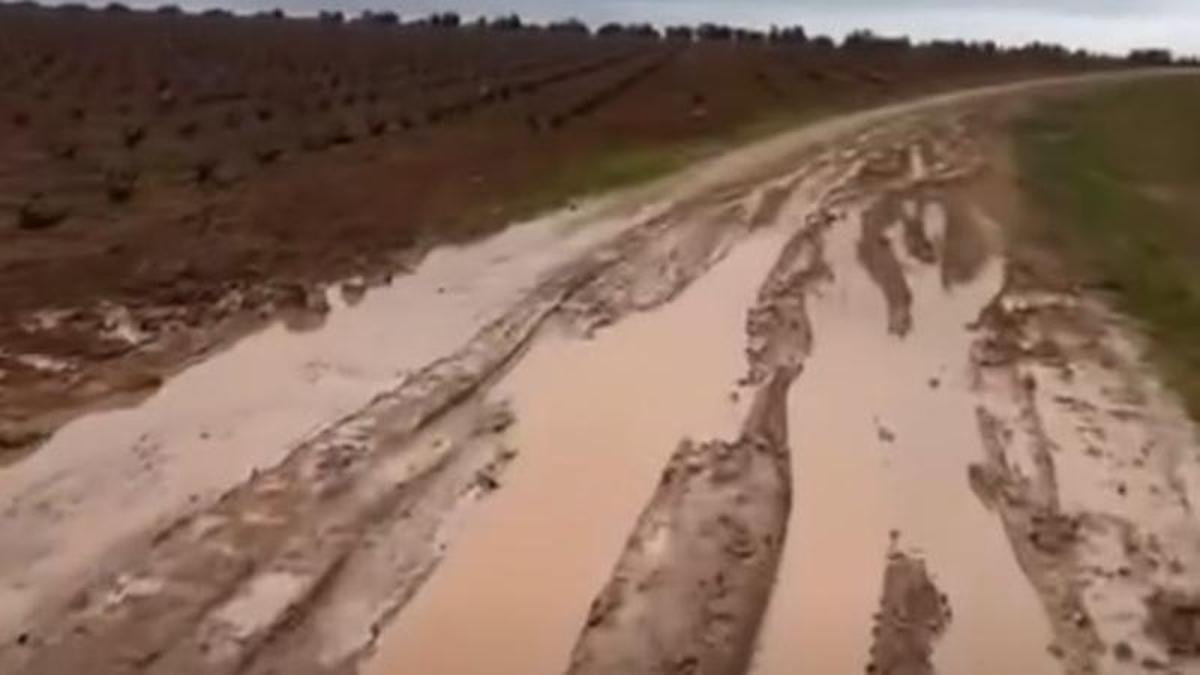 Estado de algunos caminos con las lluvias.