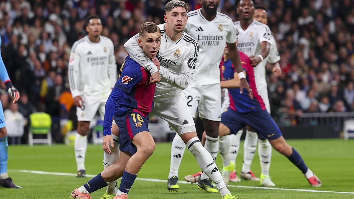 El gesto de los jugadores del Madrid que ha hecho estallar a su afición