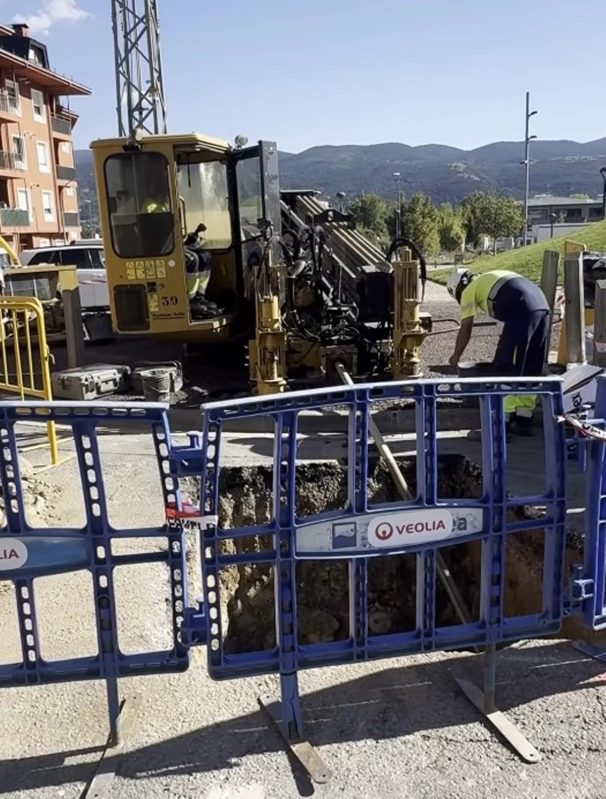 Els treballs permetran reduir fuites i millorar el servei
