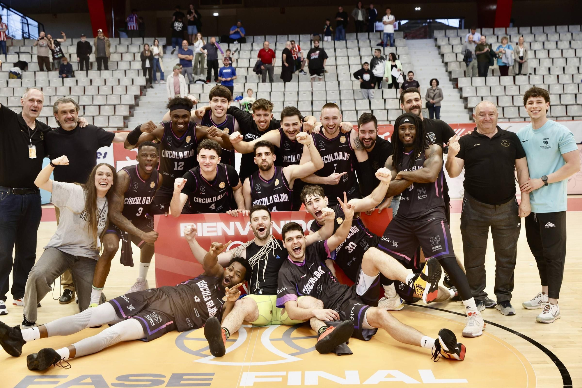 EN IMÁGENES: Así logró el ascenso el Círculo Gijón Baloncesto