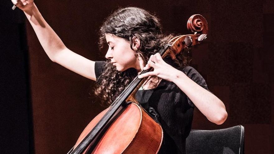 La violoncelista Mariona Camats obre la temporada musical de tardor a Figueres