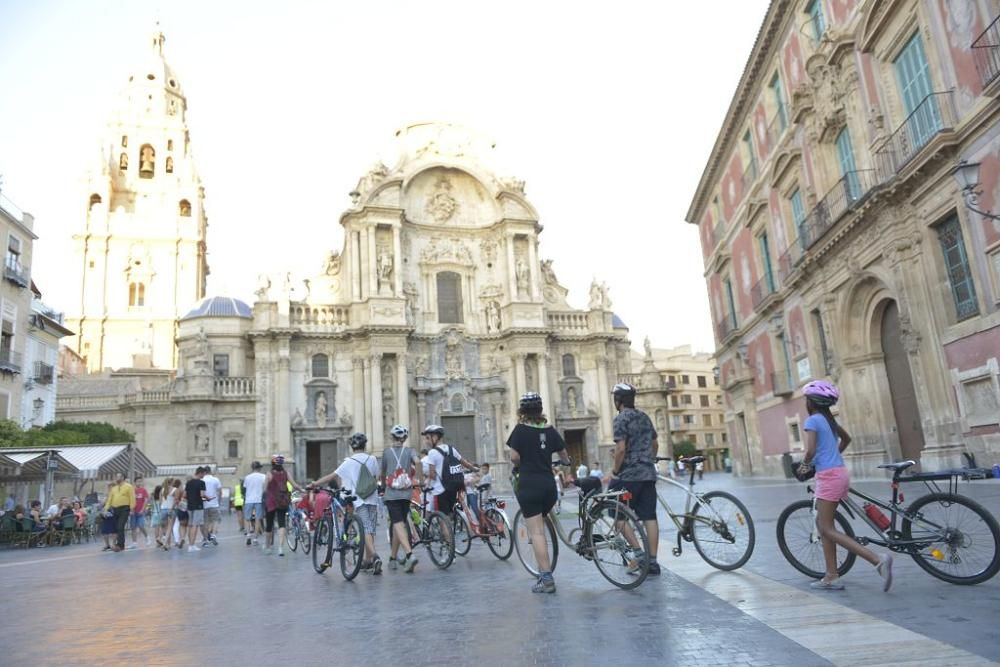 Ruta de bicicletas a la luz de la luna de Murcia