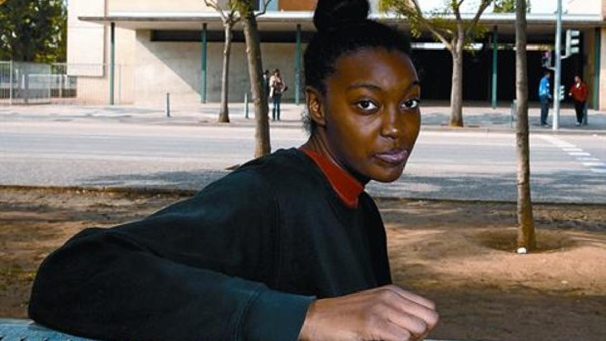 Sílvia Diao, antes de examinarse nuevamente de Educación Física, el lunes, en Girona.