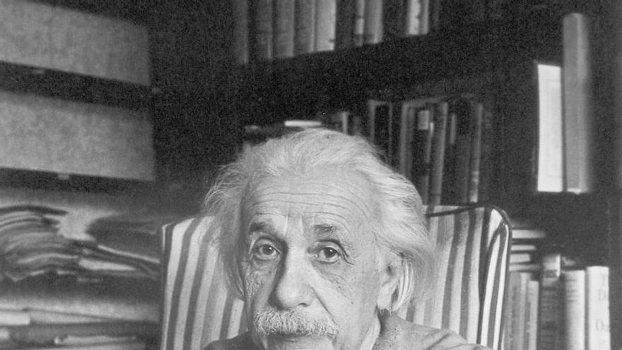 La Teoría de la Relatividad de Einstein cumplía 100 años hace unos días.