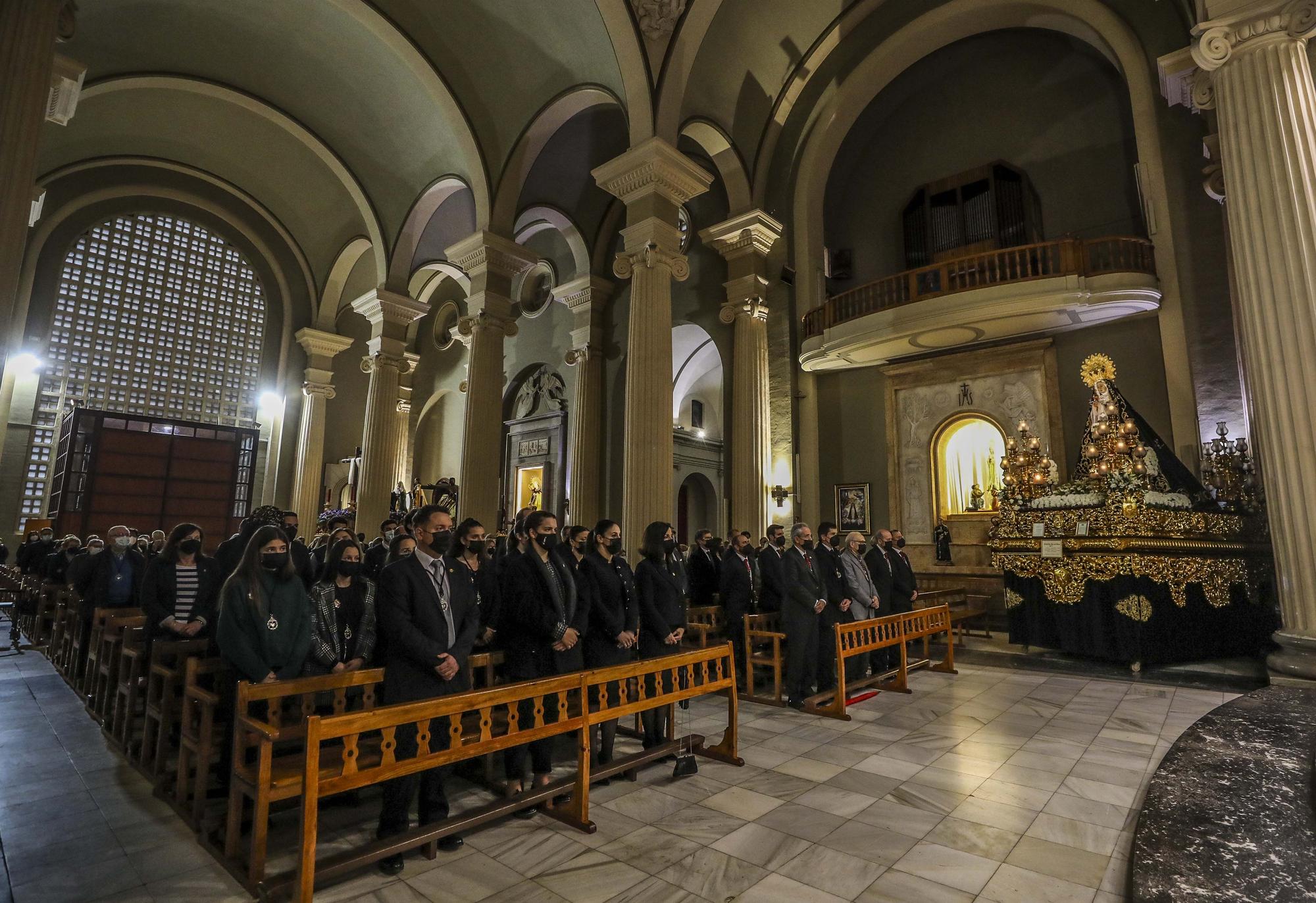 Elche Procesiones Miercoles Santo:Procesion de las Jesuitinas,Cristo del Amor Salesianos,Misa Mare de Deu de les Bombes,Nuestro Padre Jesus Rescatado.