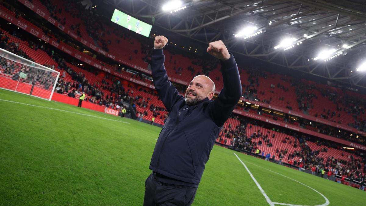 Manolo González celebra la quinta victoria consecutiva tras ganar en San Mamés