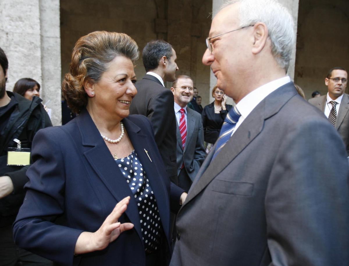 Rita Barberá y Pérez Casado. Rita Barberá y Pérez Casado.