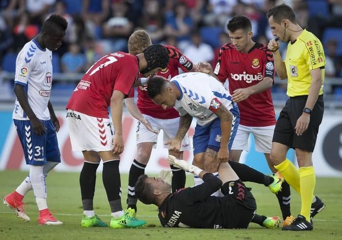 04/06/2017.DEPORTES.Partido de futbol entre CD Tenerife y Nástic Tarragona..Fotos: Carsten W. Lauritsen