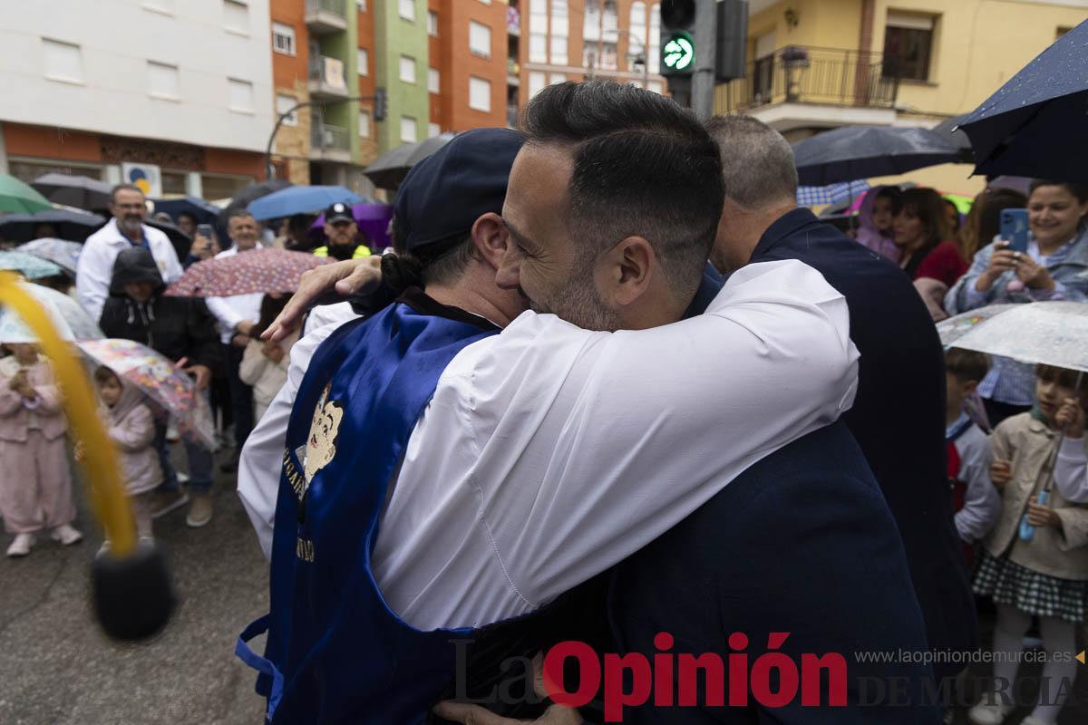 El Tío de la Pita desafía a la lluvia en Caravaca