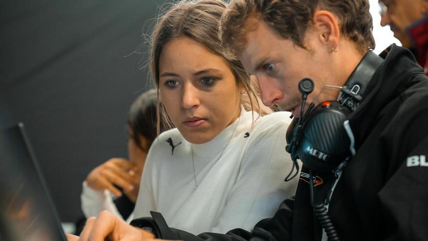 Marta García y Abbi Pulling marcan el ritmo en los últimos tests oficiales