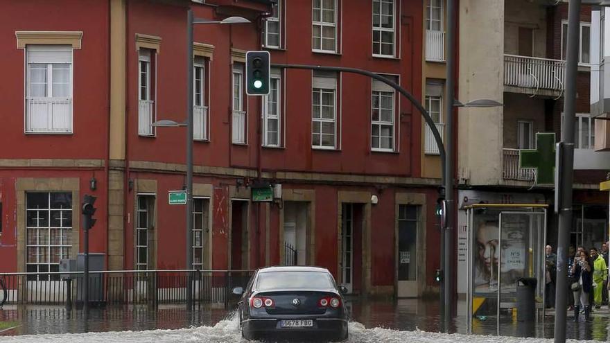 Inundaciones en la calle Llano Ponte, el pasado septiembre.